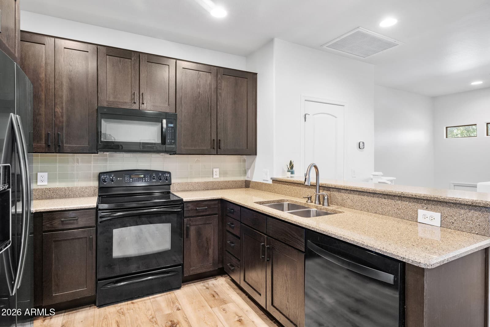 5550 N 16TH Street 132, Phoenix, AZ 85016 — photo 9 of 28