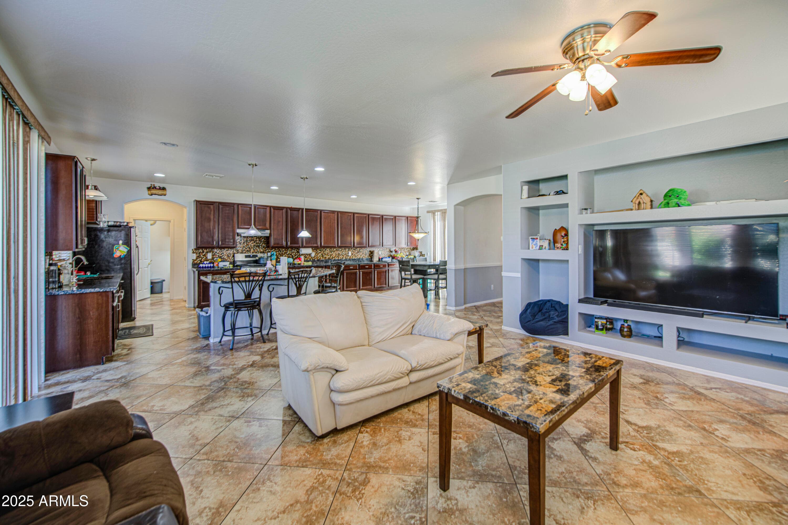7419 S 25TH Drive, Phoenix, AZ 85041 — photo 32 of 74