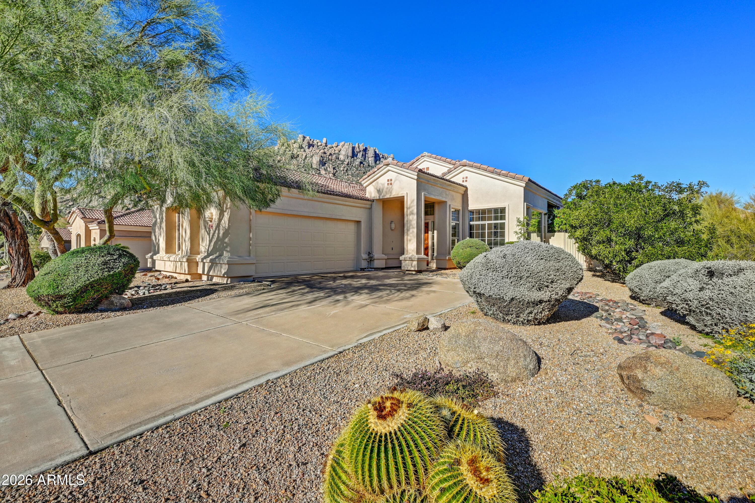 11528 E RANCH GATE Road, Scottsdale, AZ 85255 — photo 14 of 45