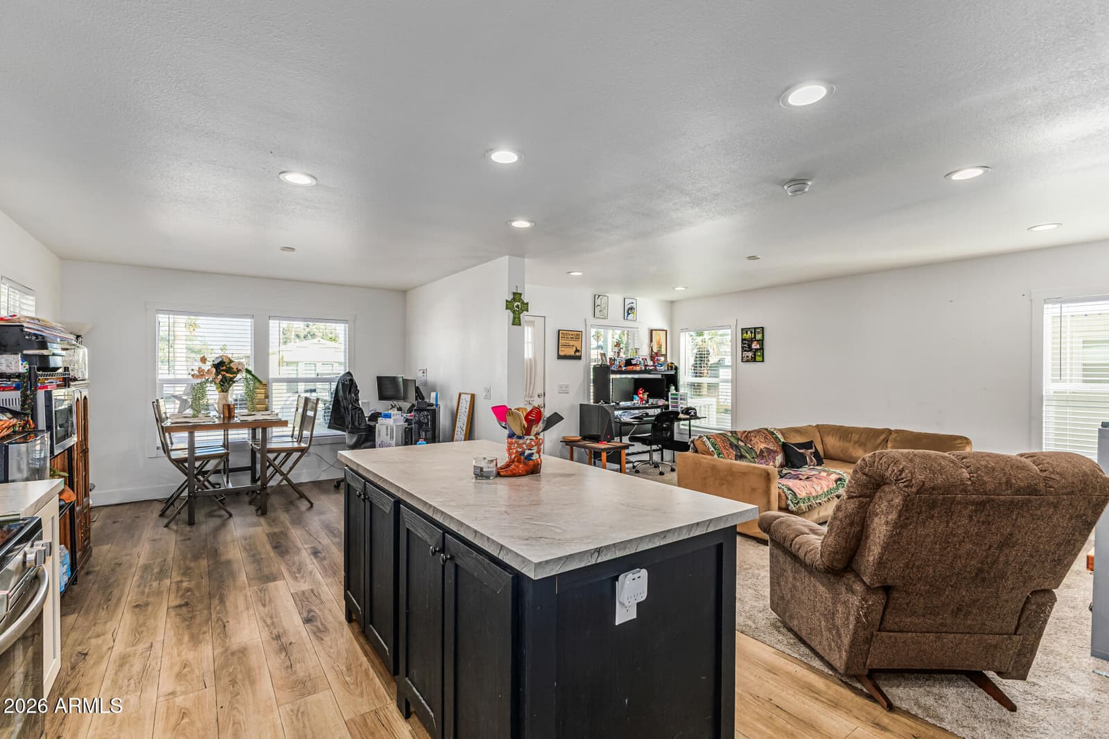 2060 N CENTER Street 251, Mesa, AZ 85201 — photo 10 of 27