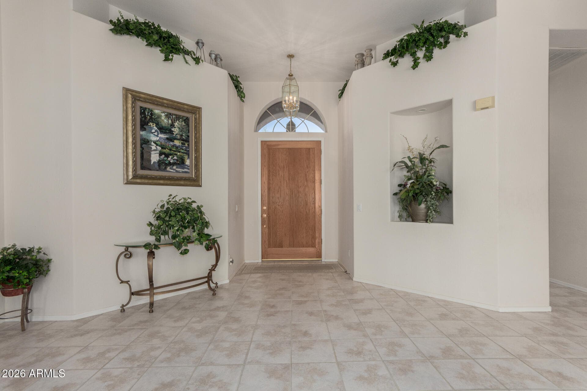4419 E ROBIN Lane, Phoenix, AZ 85050 — photo 4 of 28