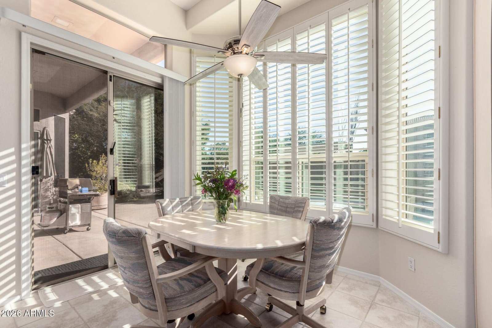 4419 E ROBIN Lane, Phoenix, AZ 85050 — photo 11 of 28