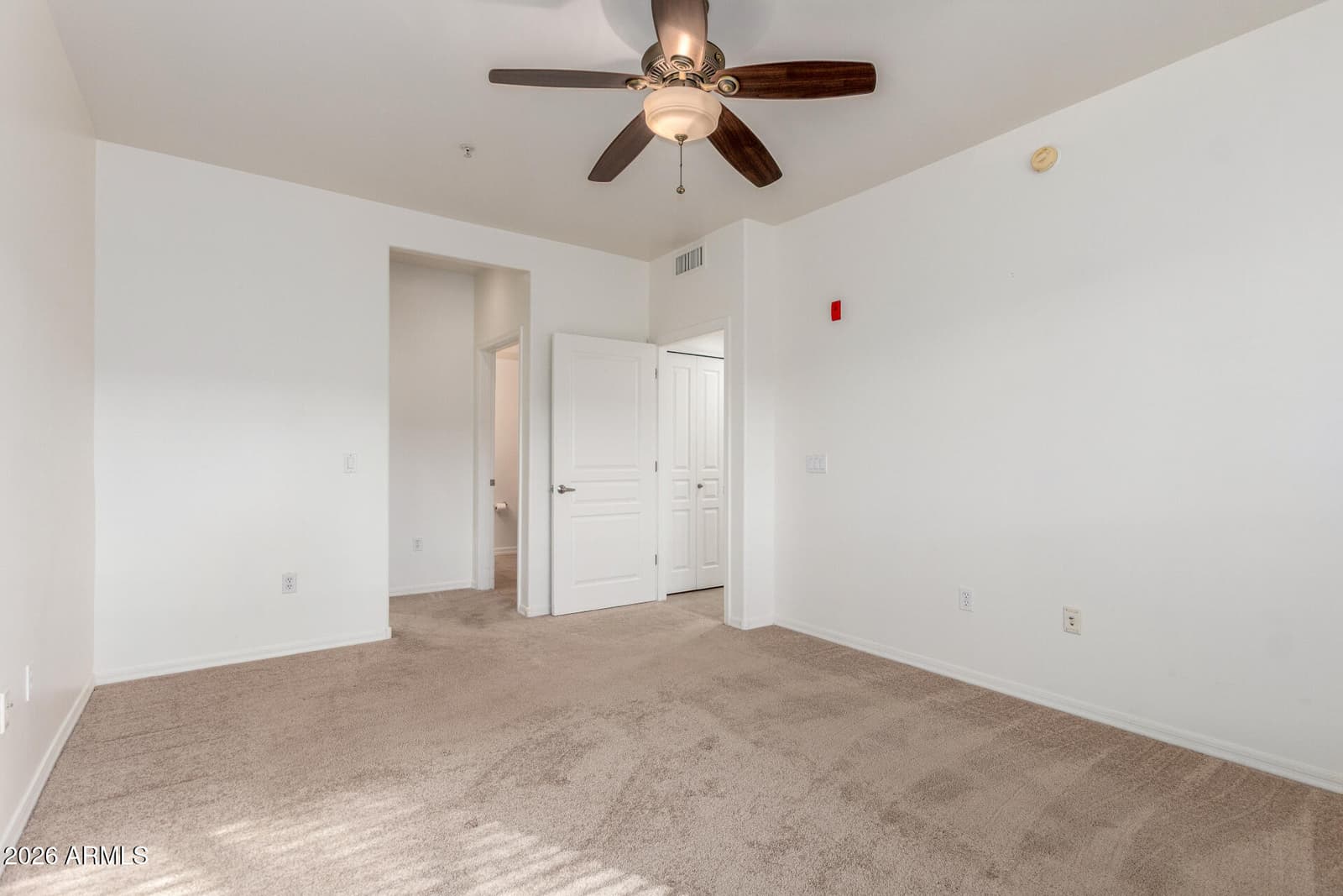 20660 N 40TH Street 1172, Phoenix, AZ 85050 — photo 24 of 37