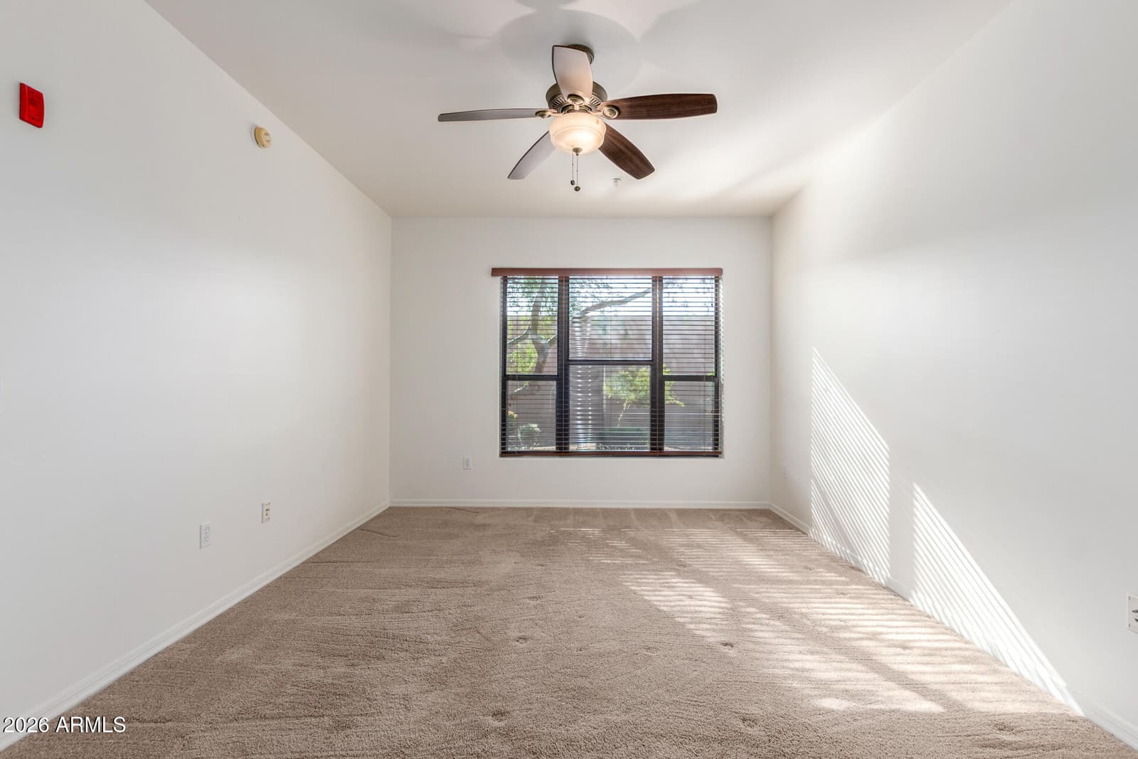 20660 N 40TH Street 1172, Phoenix, AZ 85050 — photo 25 of 37