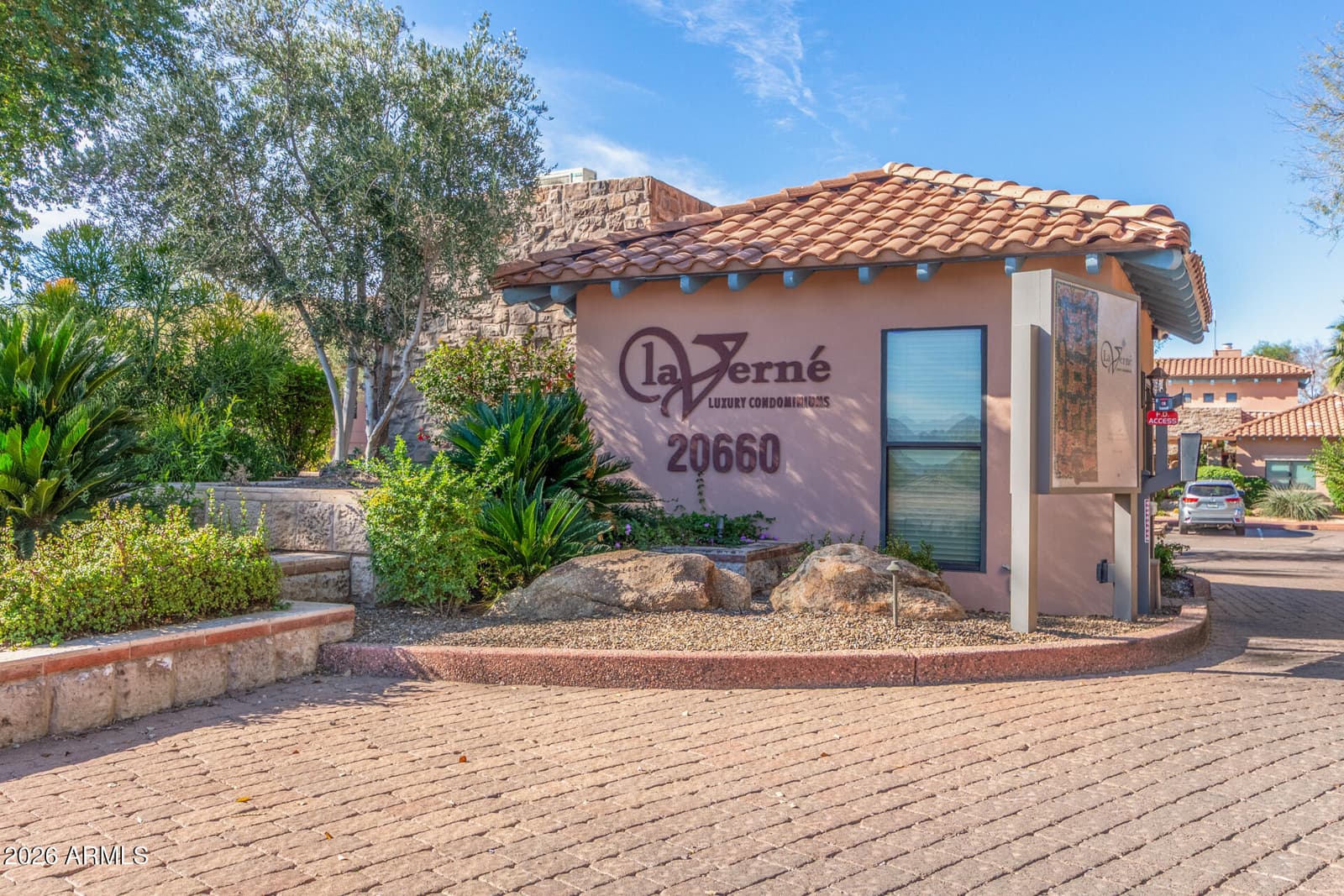 20660 N 40TH Street 1172, Phoenix, AZ 85050 — photo 13 of 37