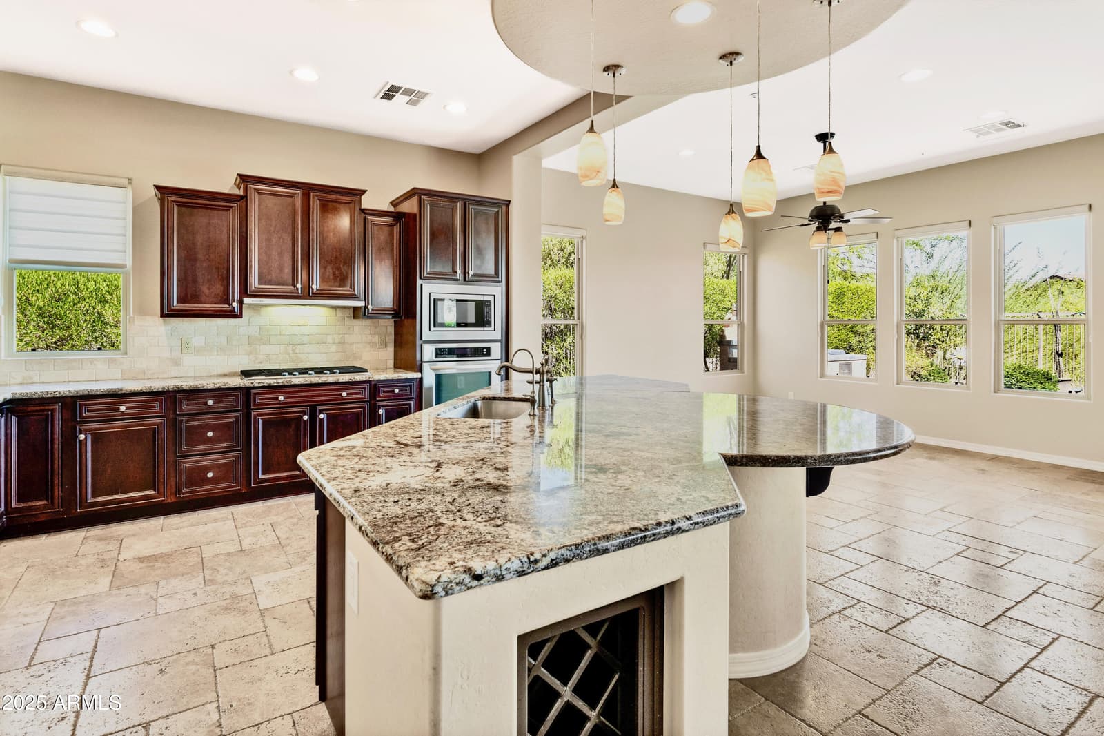 29989 N WHIPSAW Road, Peoria, AZ 85383 — photo 5 of 27