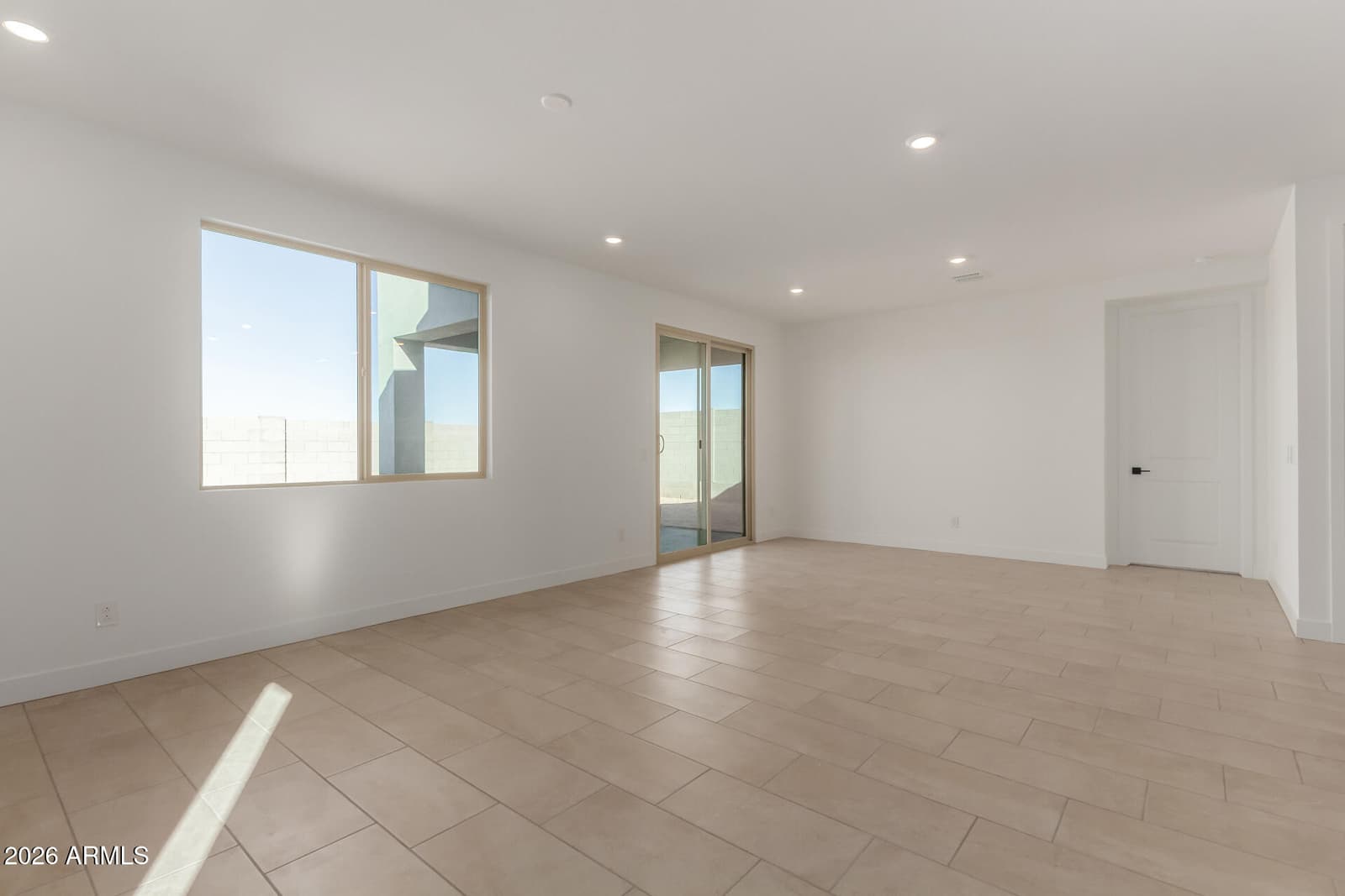 30142 W PALO BREA Way, Buckeye, AZ 85396 — photo 10 of 38