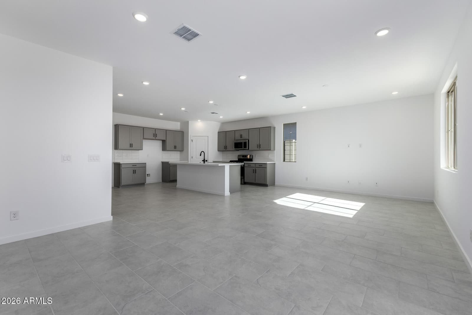 30133 W PALO BREA Way, Buckeye, AZ 85396 — photo 8 of 33
