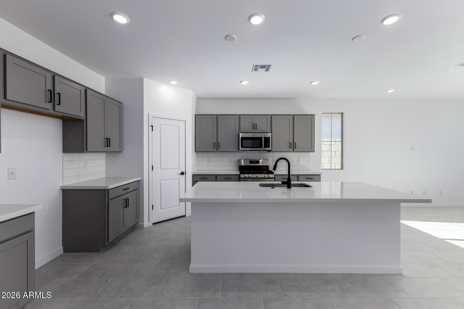 30133 W PALO BREA Way, Buckeye, AZ 85396 — photo 12 of 33