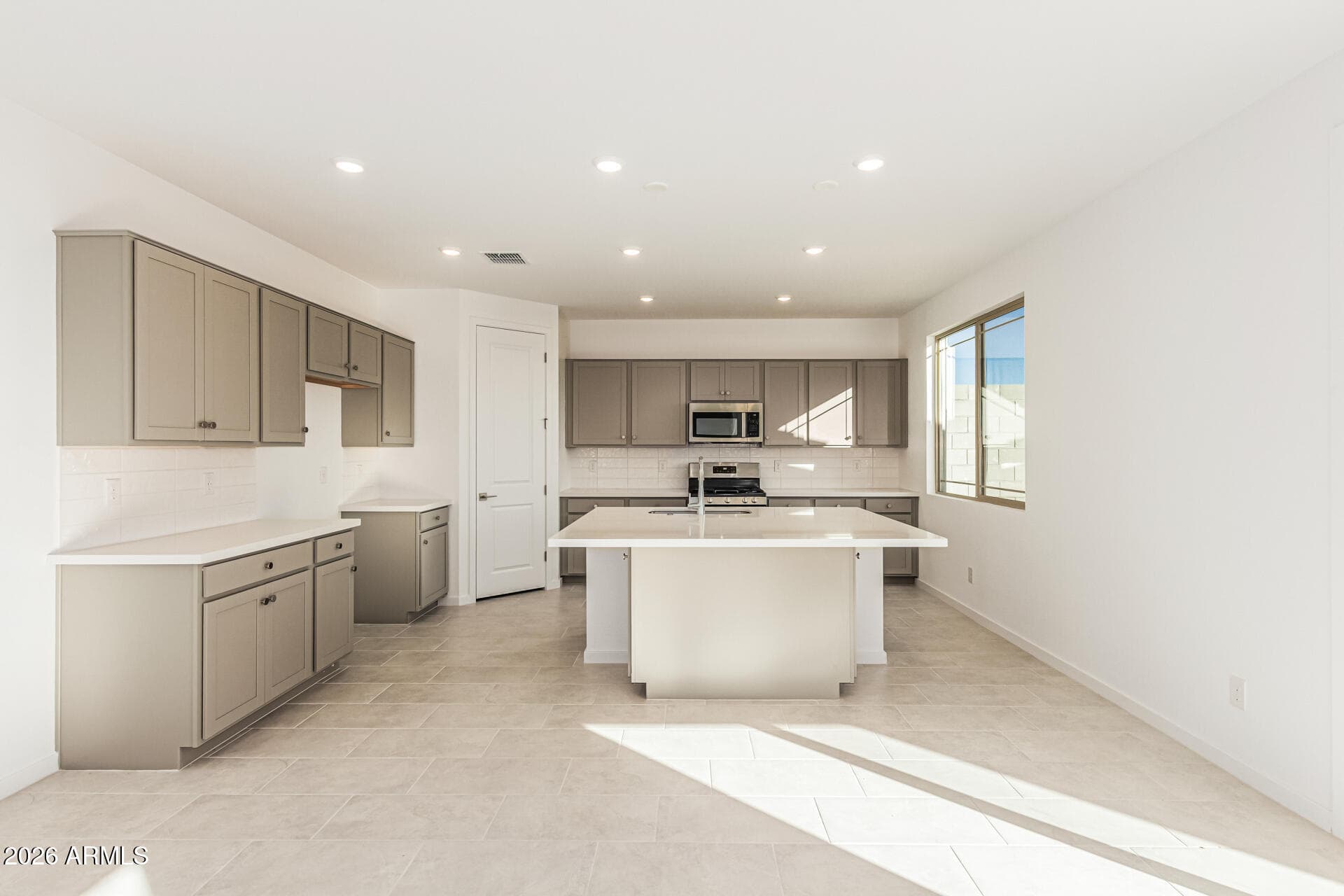 30143 W Palo Brea Way, Buckeye, AZ 85396 — photo 12 of 40
