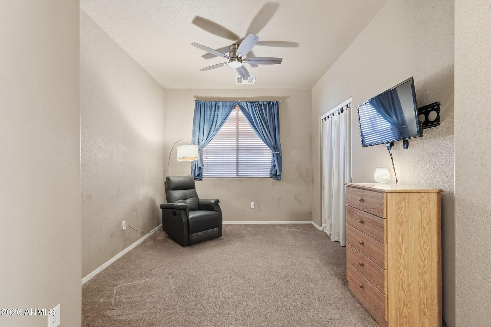 33408 N FALCON Trail, San Tan Valley, AZ 85144 — photo 15 of 35