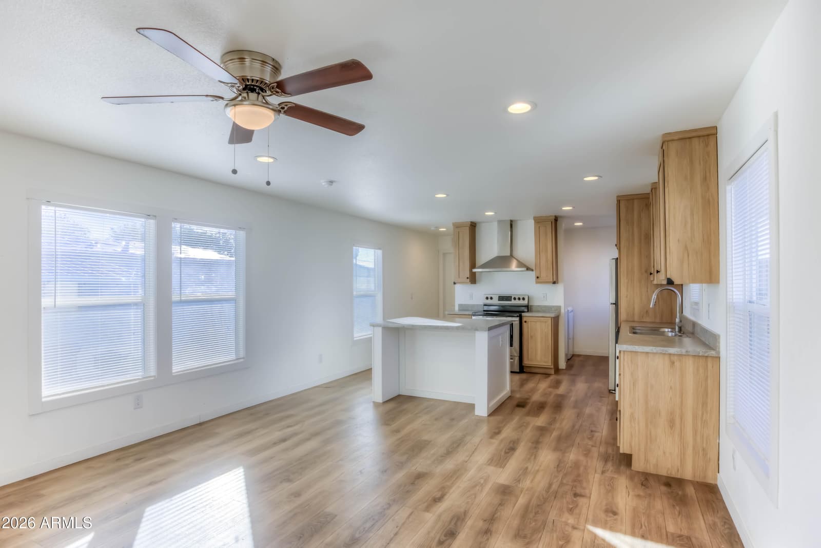 1325 W Silverlake Road 9, Tucson, AZ 85713 — photo 2 of 29