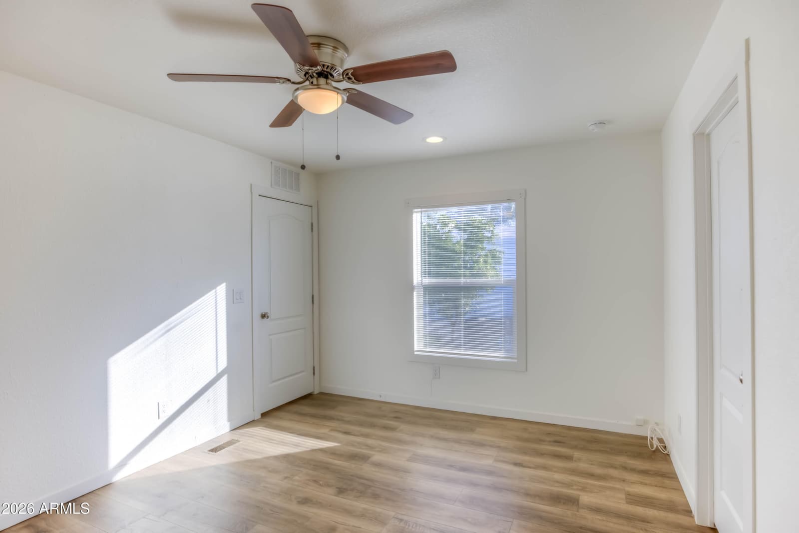1325 W Silverlake Road 9, Tucson, AZ 85713 — photo 8 of 29