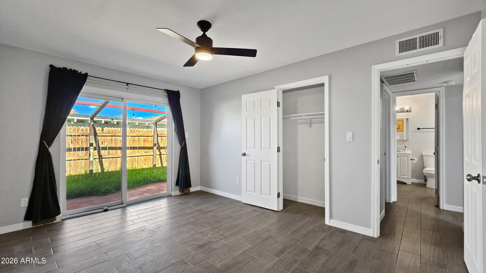 6739 N 16TH Street 14, Phoenix, AZ 85016 — photo 8 of 19