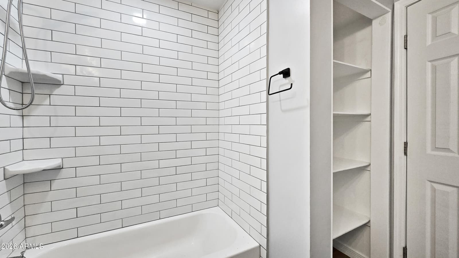 6739 N 16TH Street 14, Phoenix, AZ 85016 — photo 10 of 19