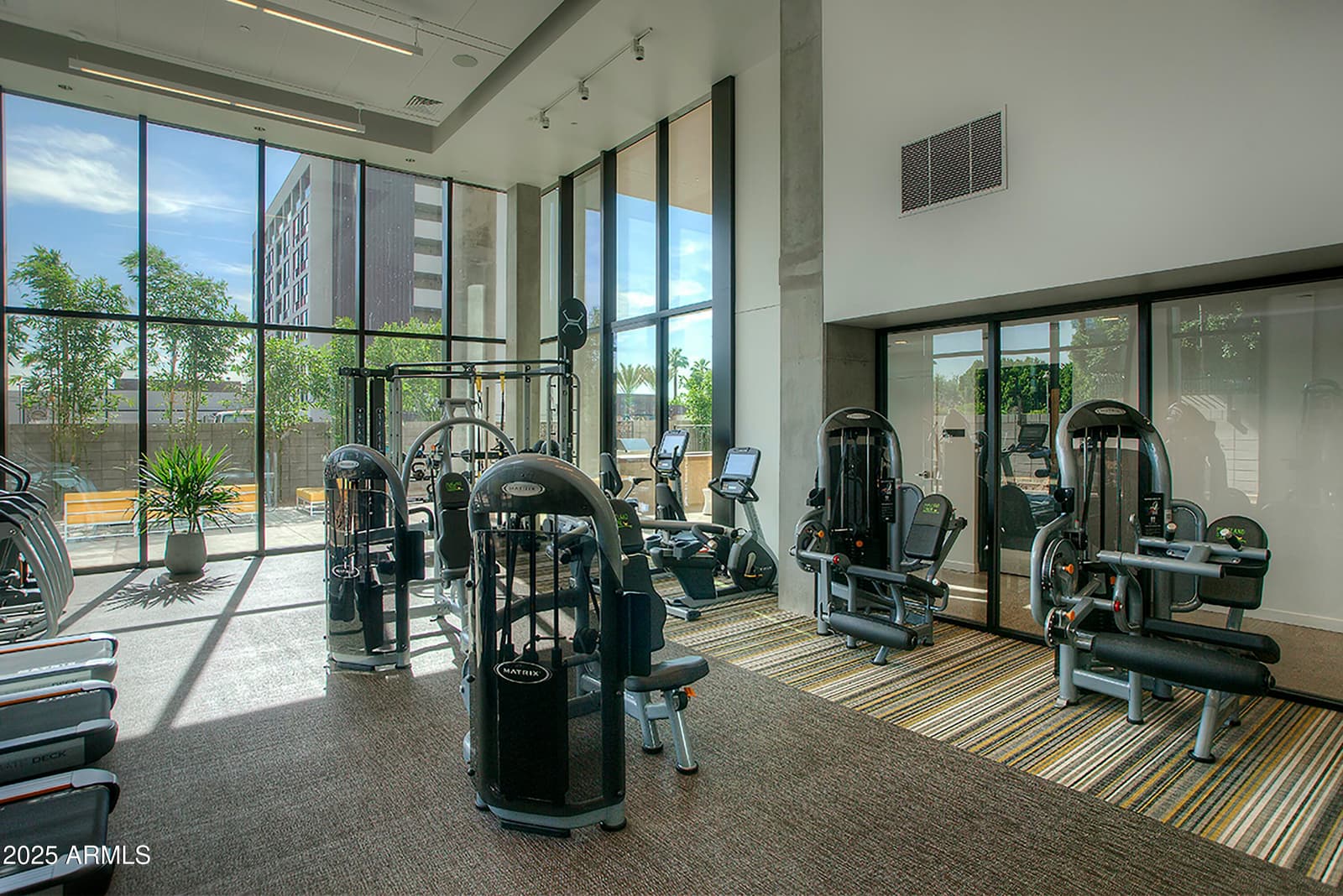 200 W PORTLAND Street 817, Phoenix, AZ 85003 — photo 32 of 60