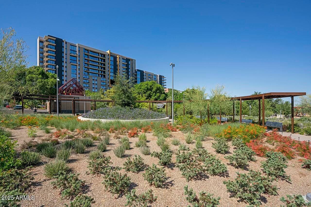 200 W PORTLAND Street 817, Phoenix, AZ 85003 — photo 47 of 60