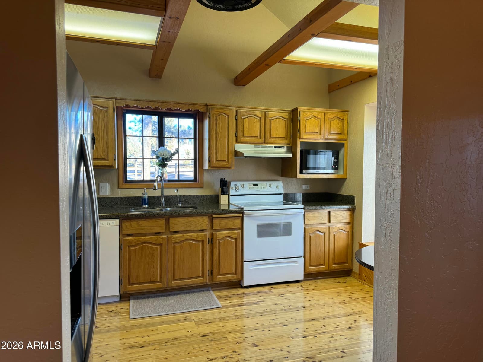 2740 Air Park Drive, Overgaard, AZ 85933 — photo 10 of 28