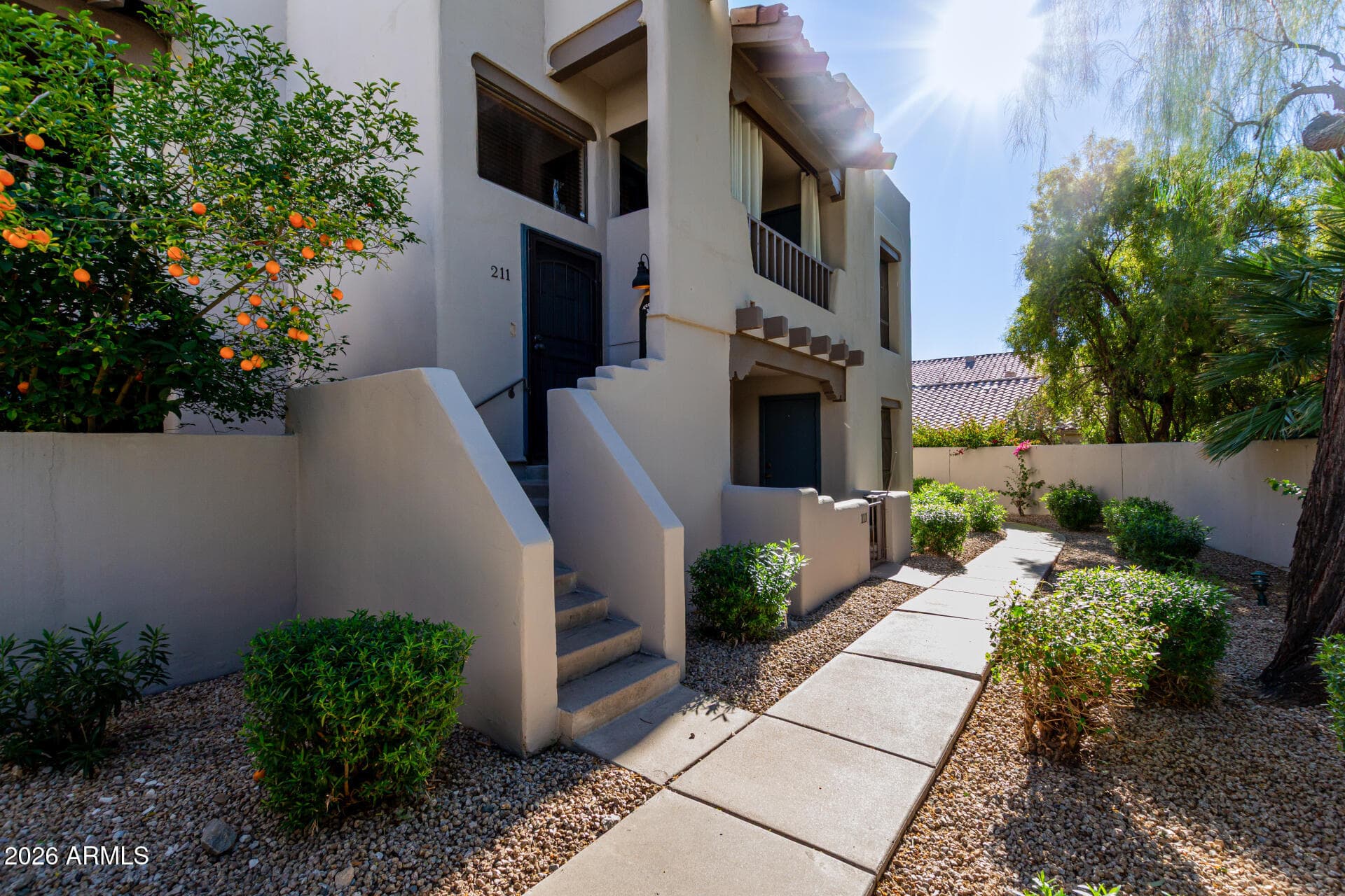 7300 N DREAMY DRAW Drive 211, Phoenix, AZ 85020 — photo 1 of 31