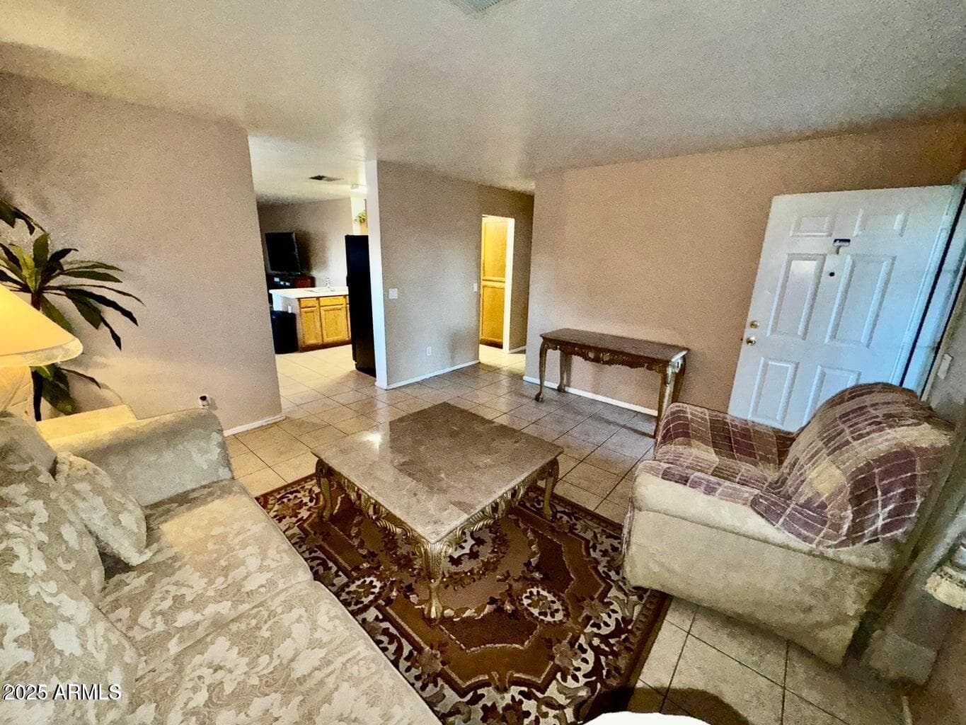 10705 W MONTECITO Avenue, Phoenix, AZ 85037 — photo 4 of 15