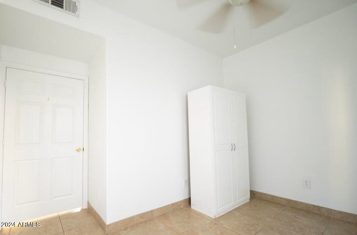 9427 W VIRGINIA Avenue, Phoenix, AZ 85037 — photo 12 of 19