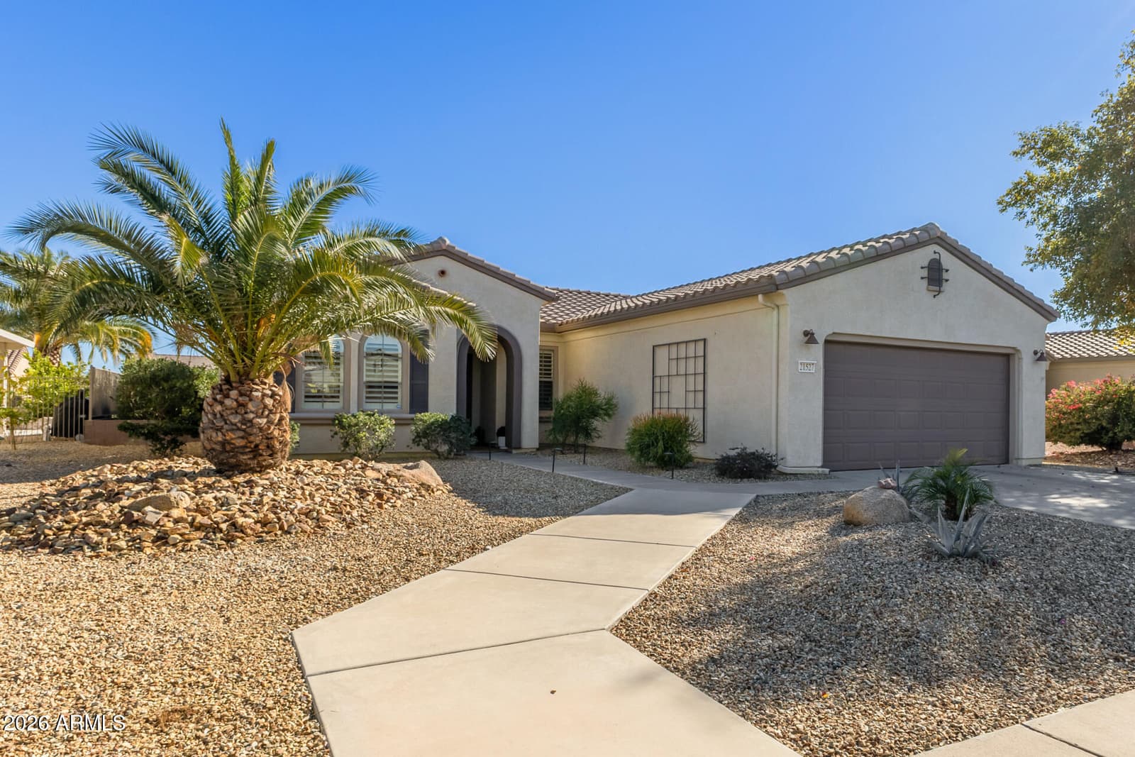 21527 N CASA ROYALE Drive, Surprise, AZ 85387 — photo 14 of 39