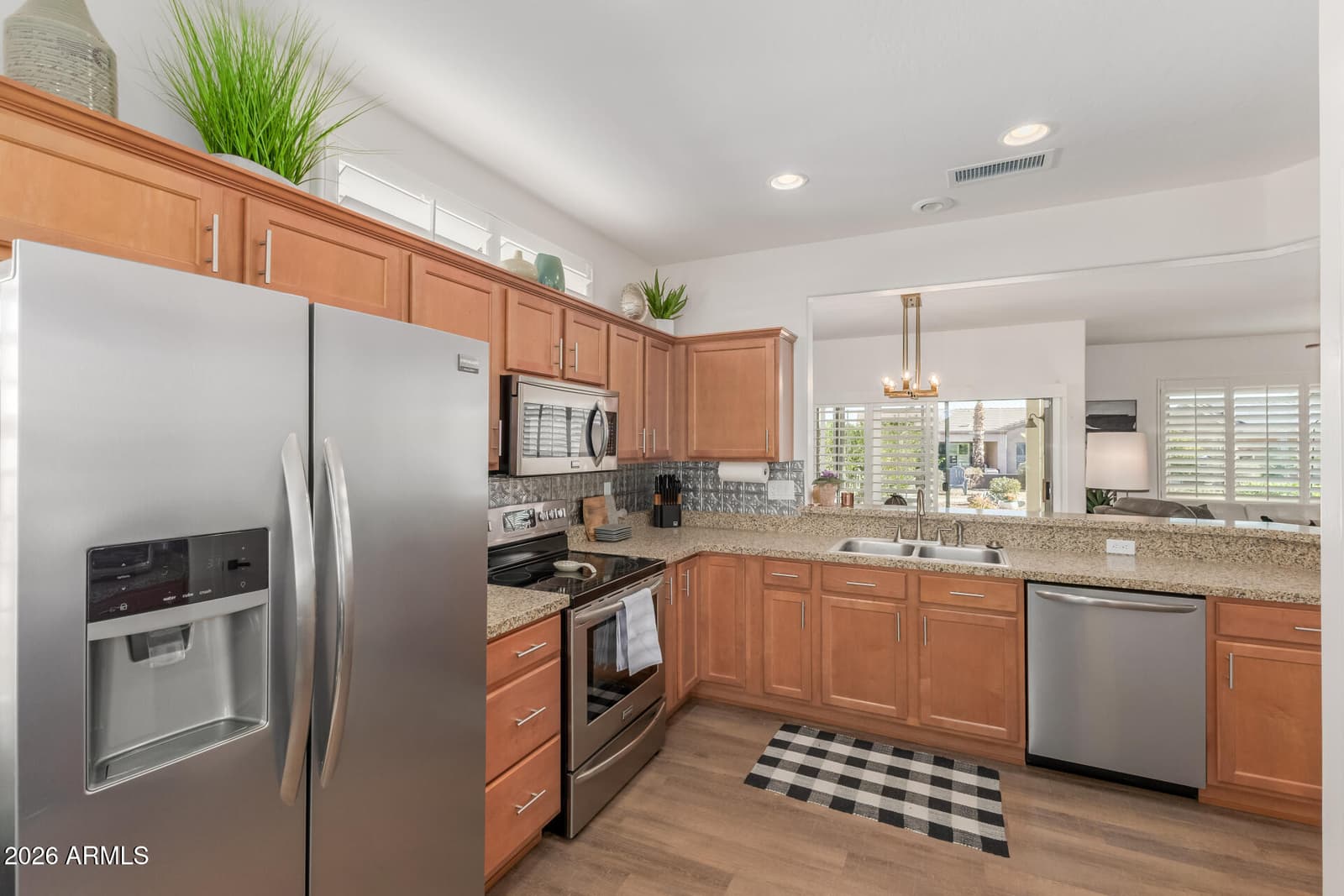 21527 N CASA ROYALE Drive, Surprise, AZ 85387 — photo 10 of 39