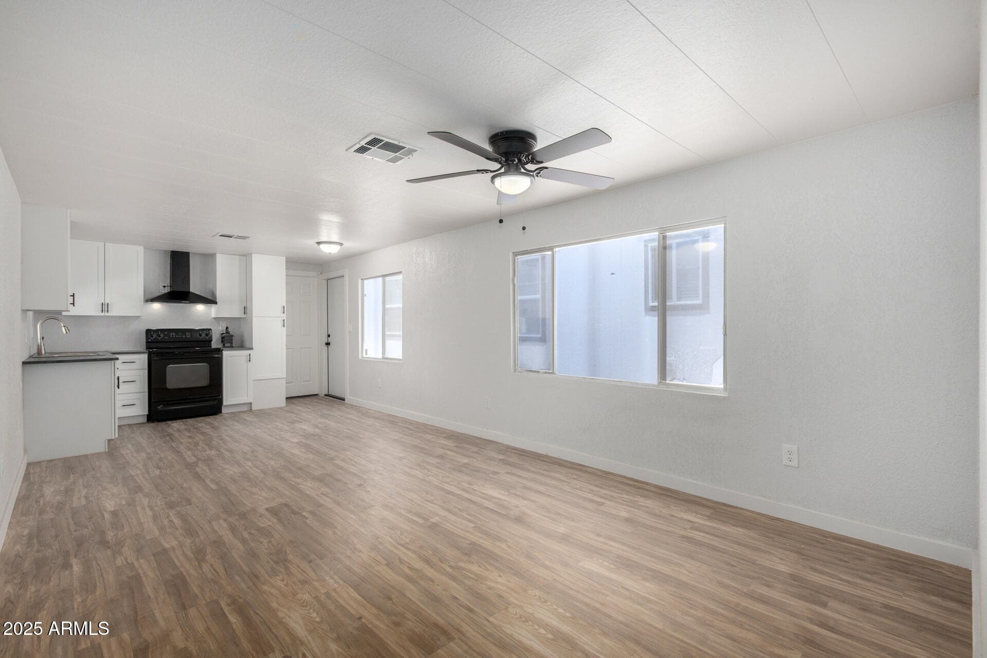 2050 W DUNLAP Avenue D42, Phoenix, AZ 85021 — photo 6 of 30