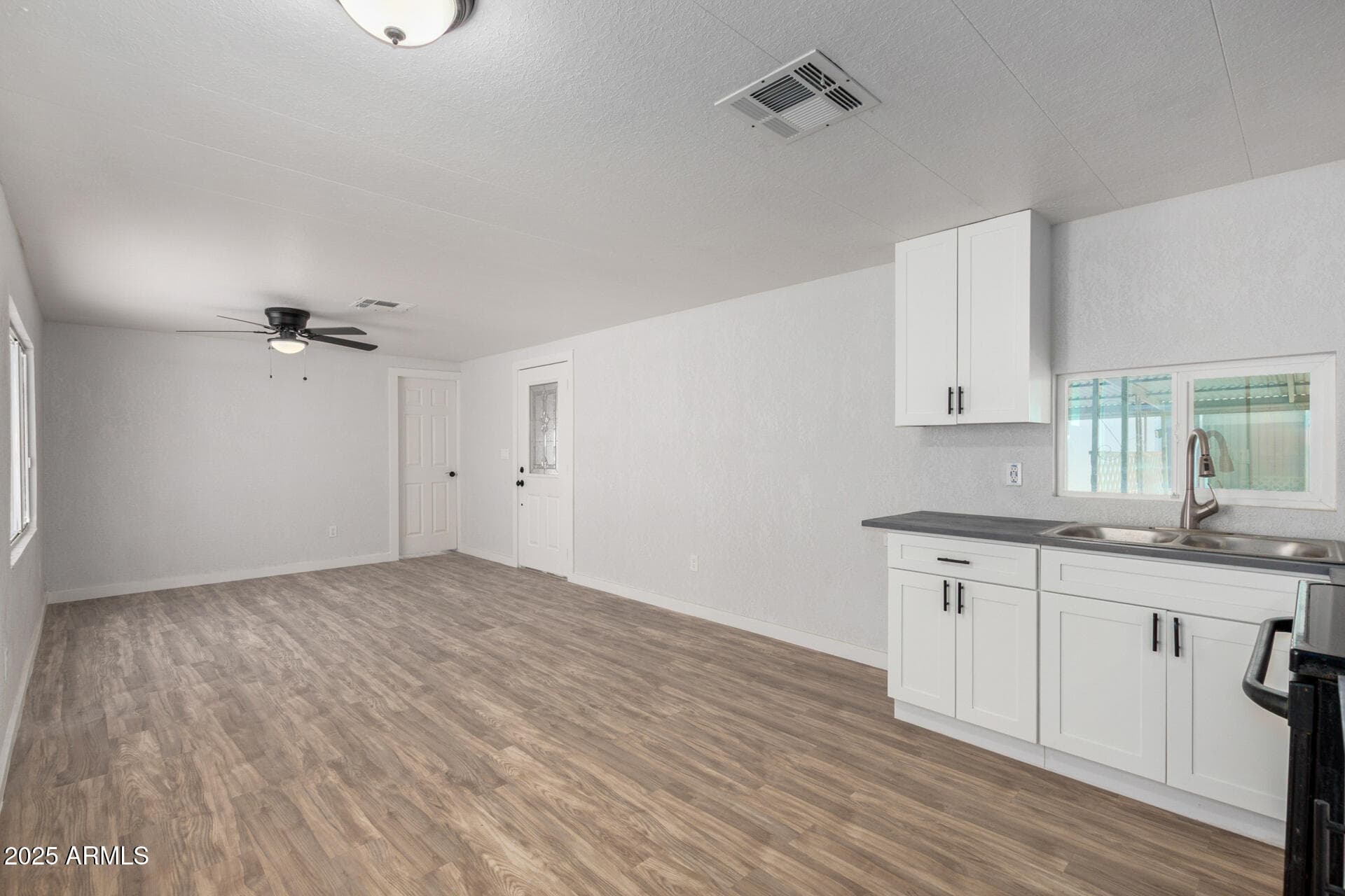 2050 W DUNLAP Avenue D42, Phoenix, AZ 85021 — photo 17 of 30