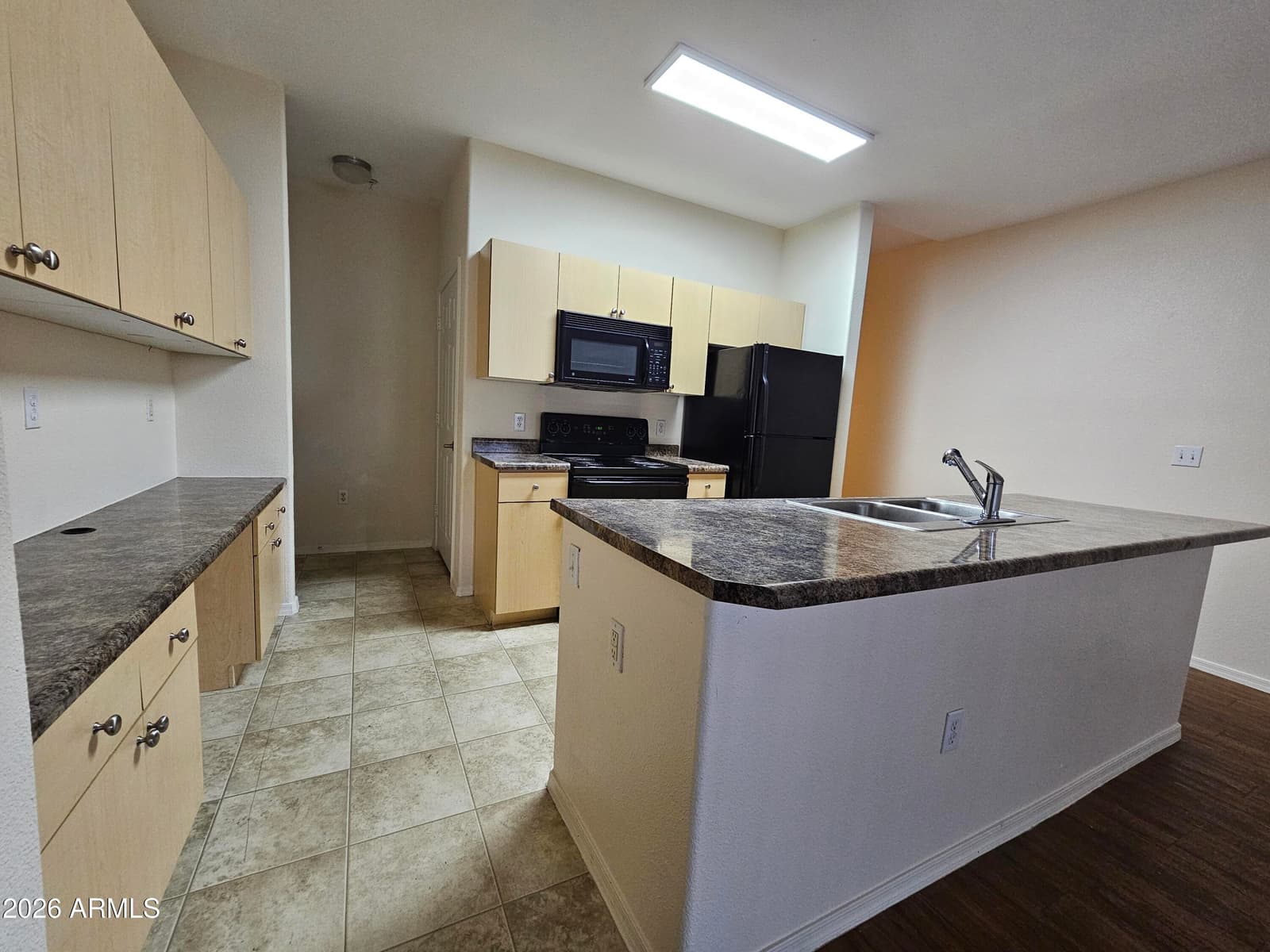 18416 N CAVE CREEK Road 1041, Phoenix, AZ 85032 — photo 4 of 13
