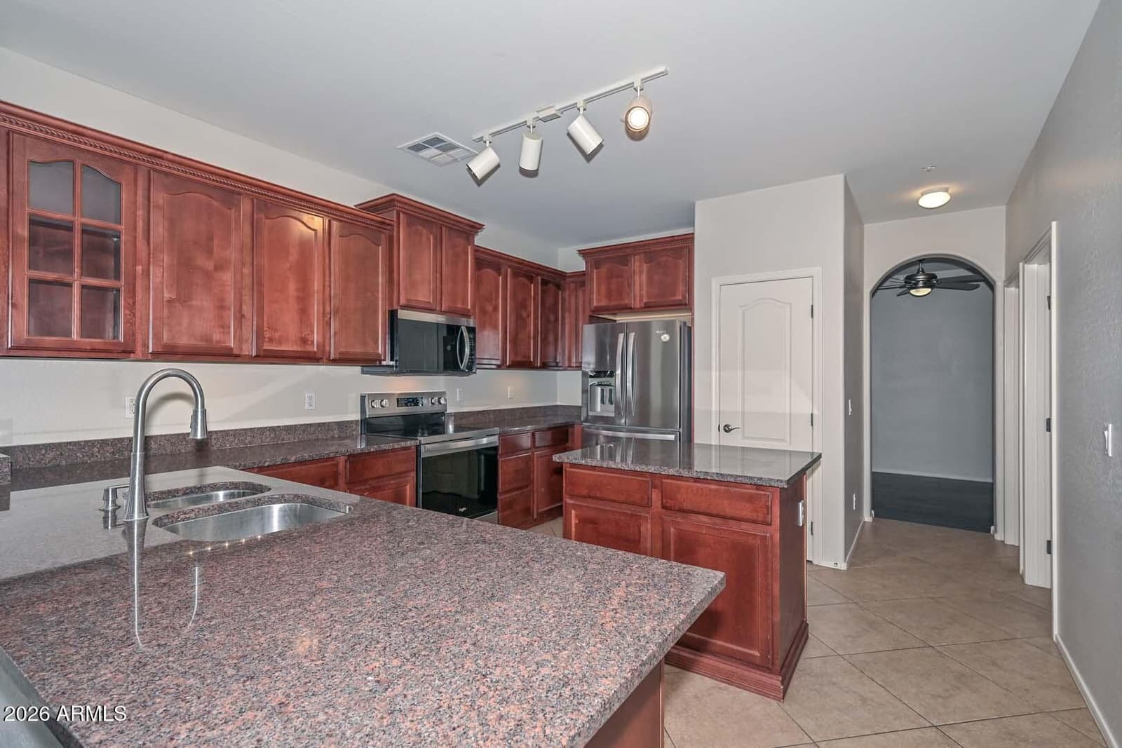 28952 N 124TH Lane, Peoria, AZ 85383 — photo 4 of 47