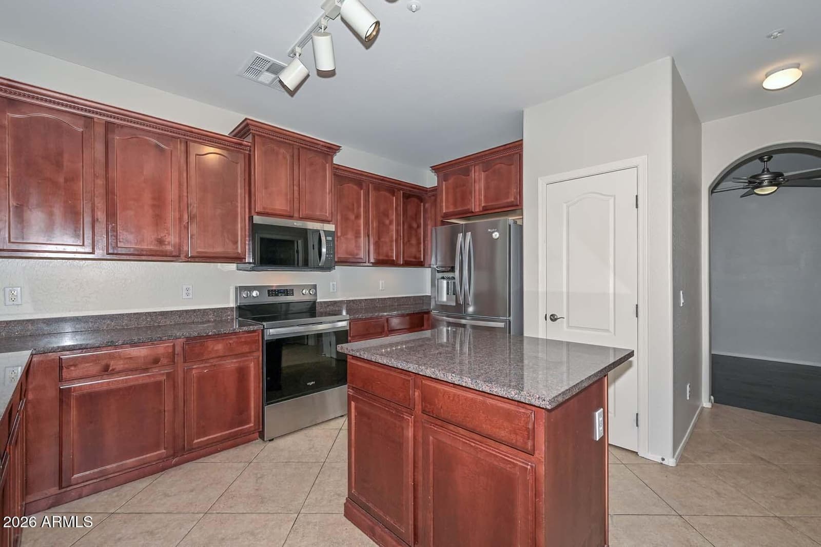 28952 N 124TH Lane, Peoria, AZ 85383 — photo 7 of 47