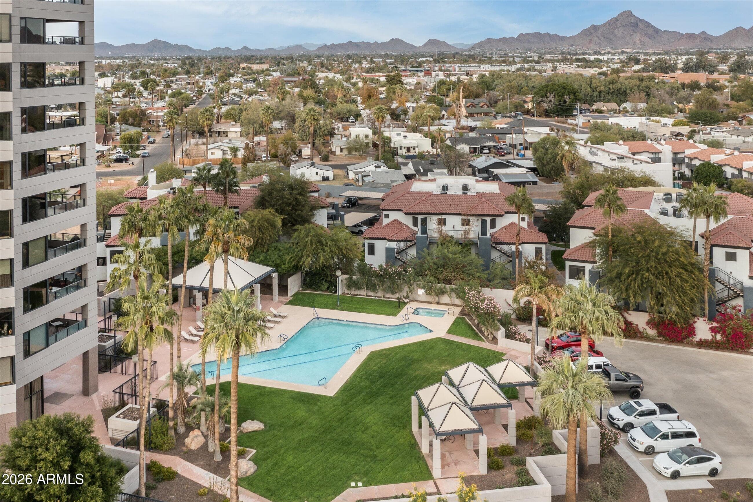 1040 E OSBORN Road 1901, Phoenix, AZ 85014 — photo 33 of 34