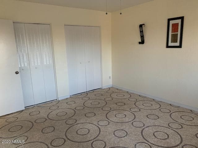 8214 W SELLS Drive, Phoenix, AZ 85033 — photo 8 of 38