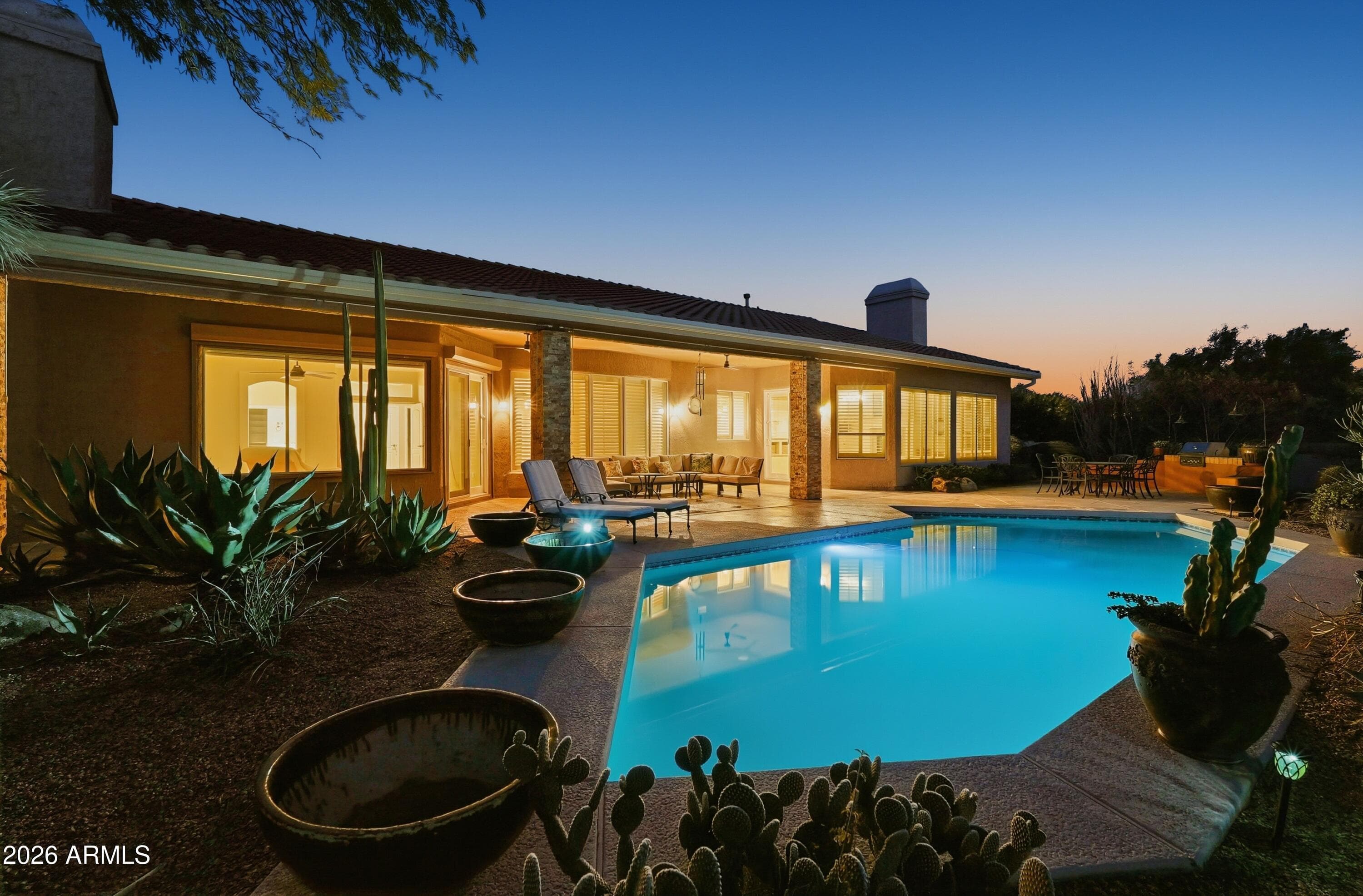 6807 E BOBWHITE Way, Scottsdale, AZ 85266 — photo 4 of 53