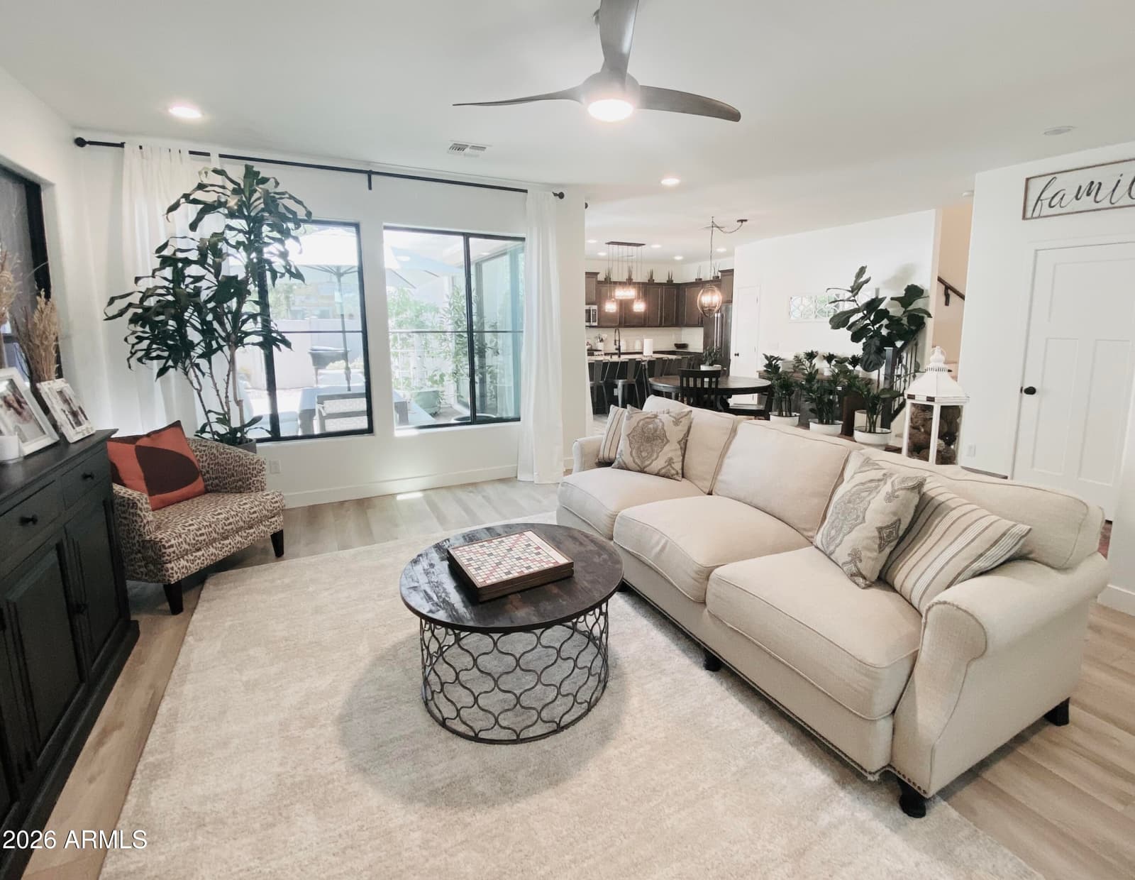 10431 E NATAL Avenue, Mesa, AZ 85209 — photo 4 of 28