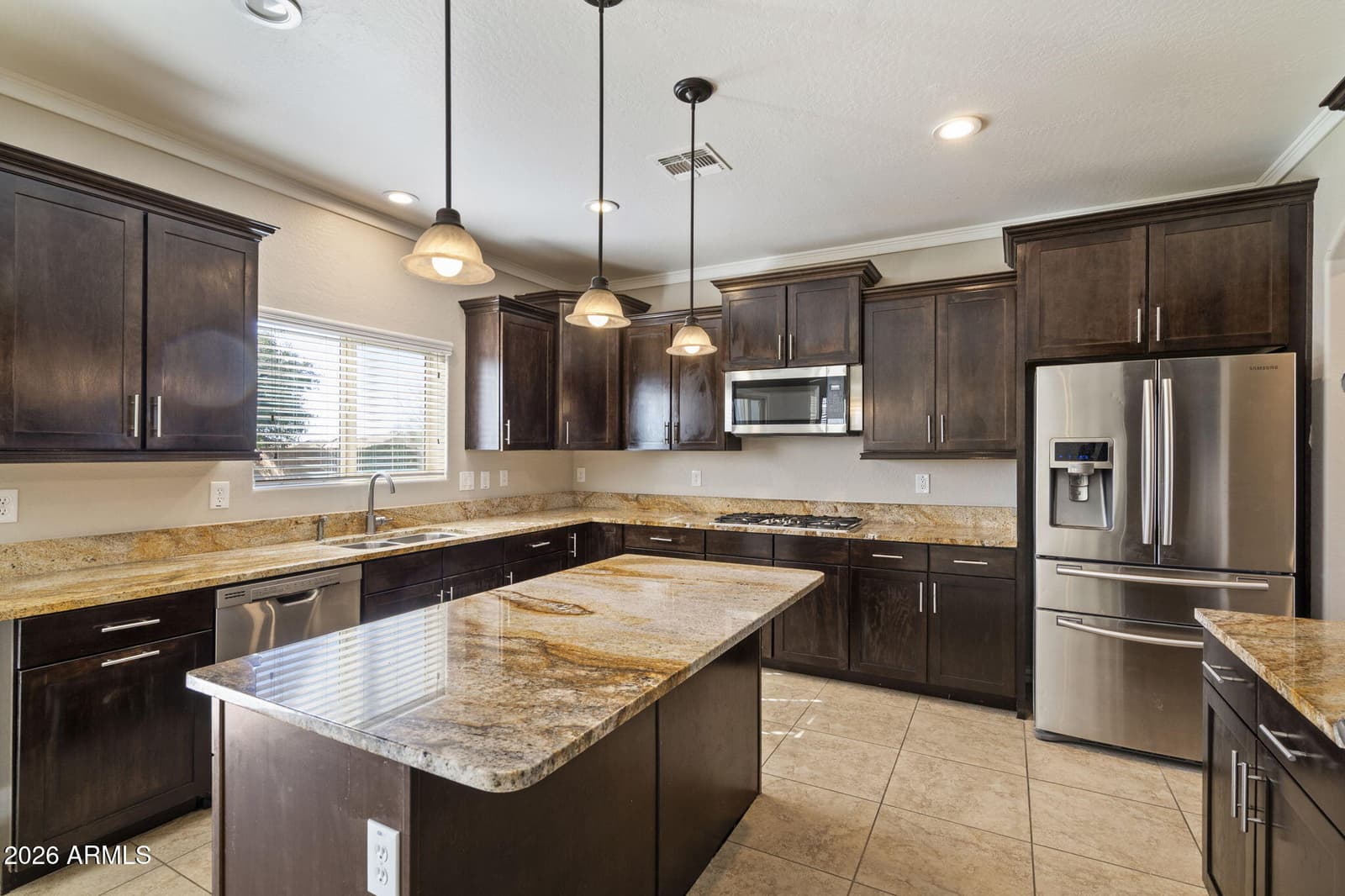 4235 E CASITAS DEL RIO Drive, Phoenix, AZ 85050 — photo 11 of 32
