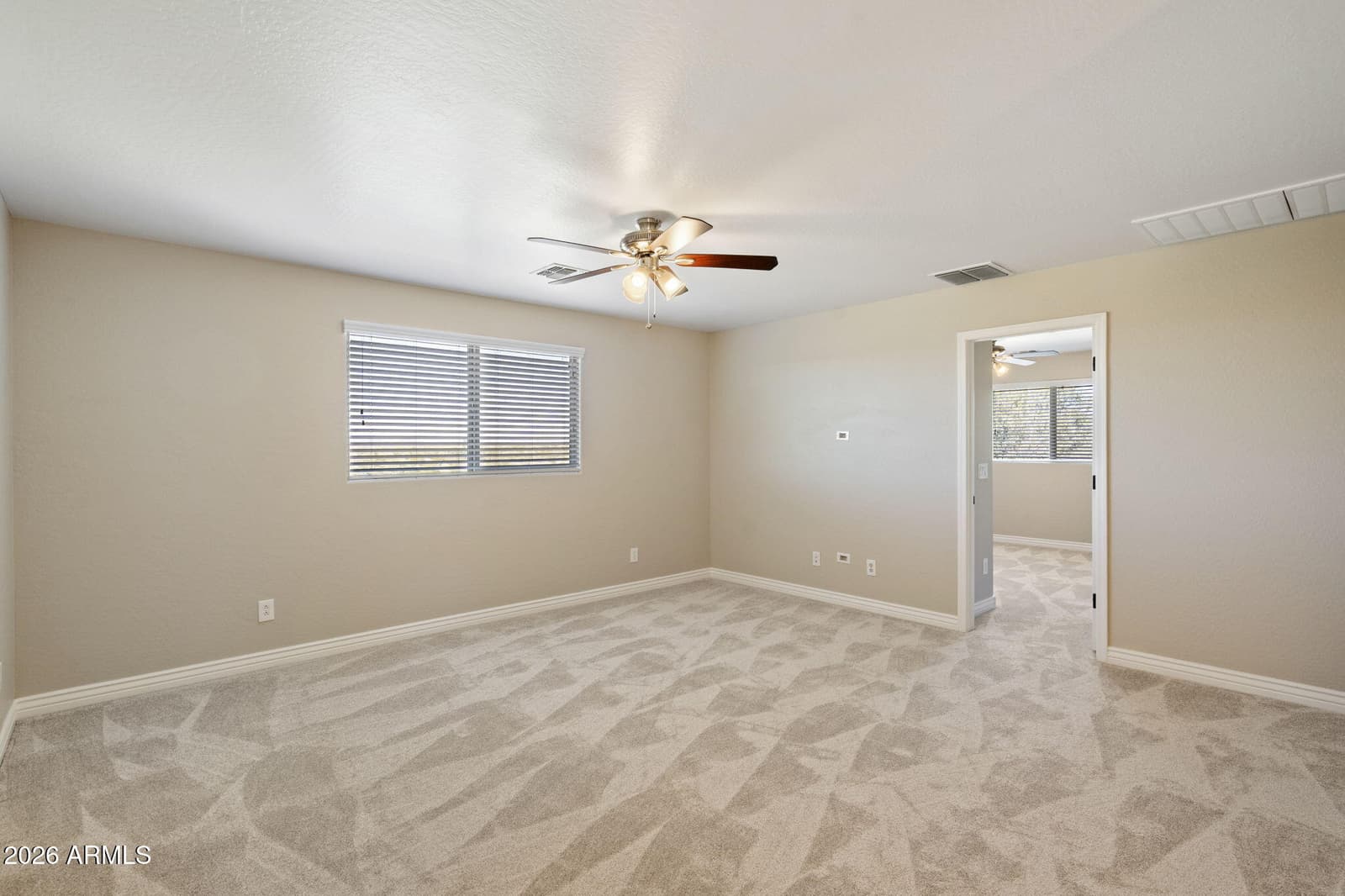 4235 E CASITAS DEL RIO Drive, Phoenix, AZ 85050 — photo 17 of 32
