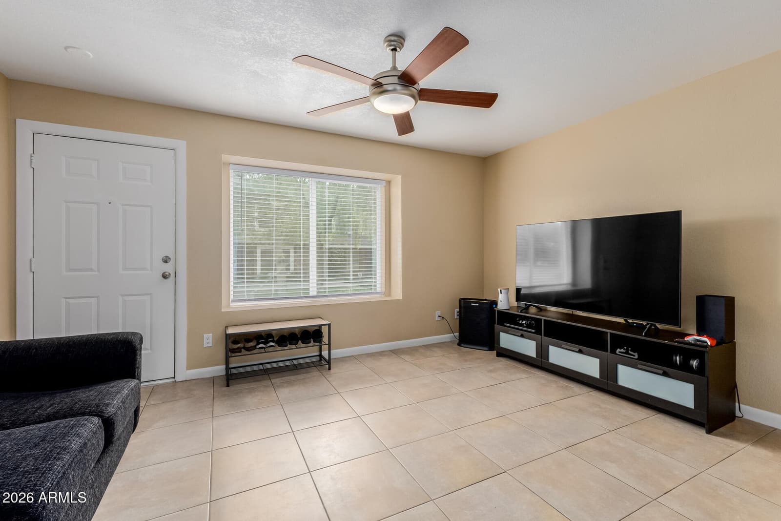4843 E CORRAL Road 4, Phoenix, AZ 85044 — photo 3 of 35