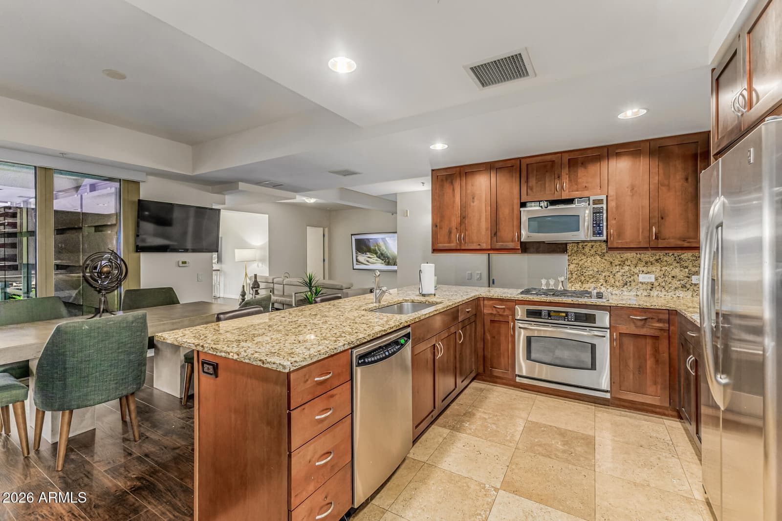 7151 E RANCHO VISTA Drive 4001, Scottsdale, AZ 85251 — photo 8 of 36