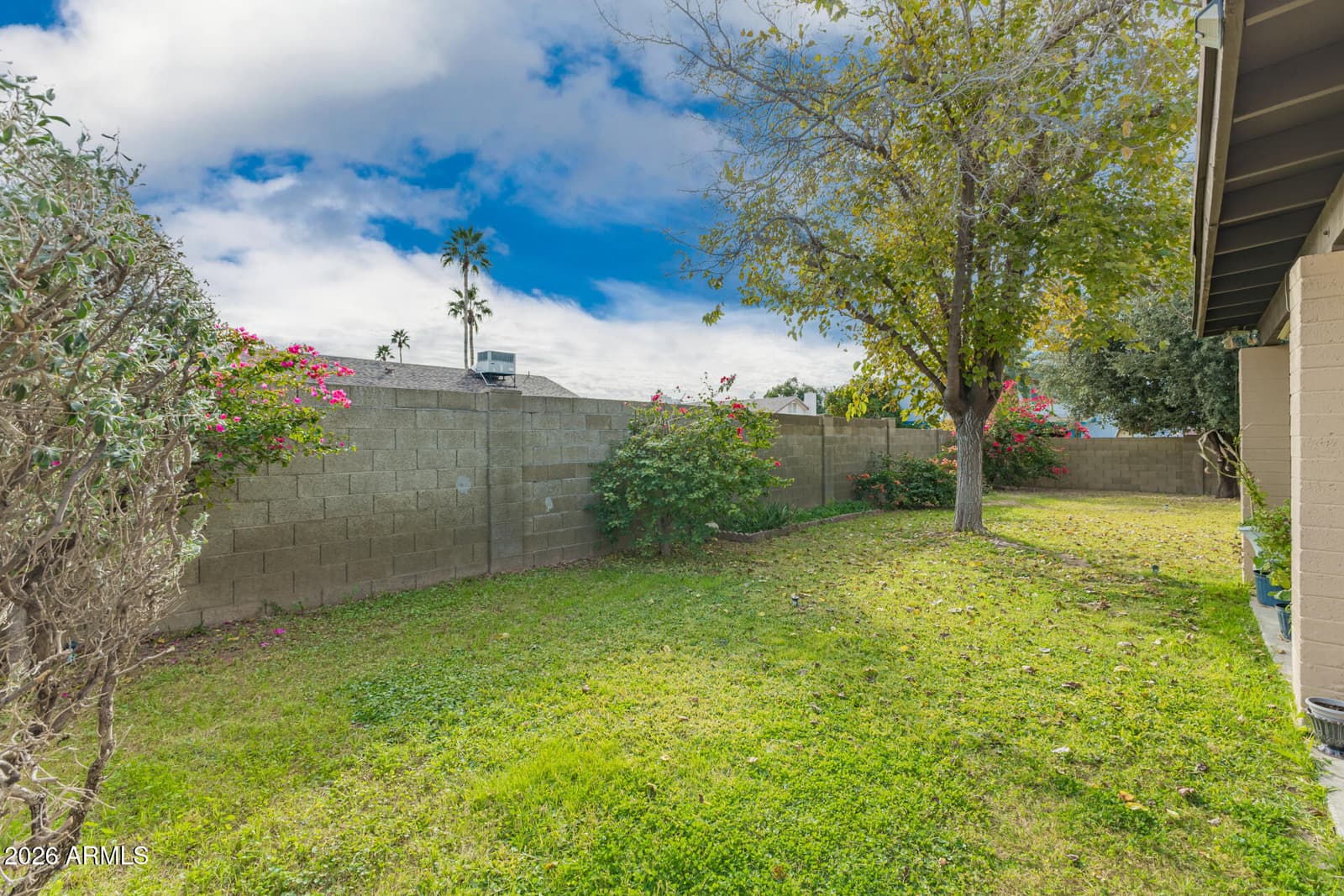 3215 W PARADISE Lane, Phoenix, AZ 85053 — photo 30 of 34