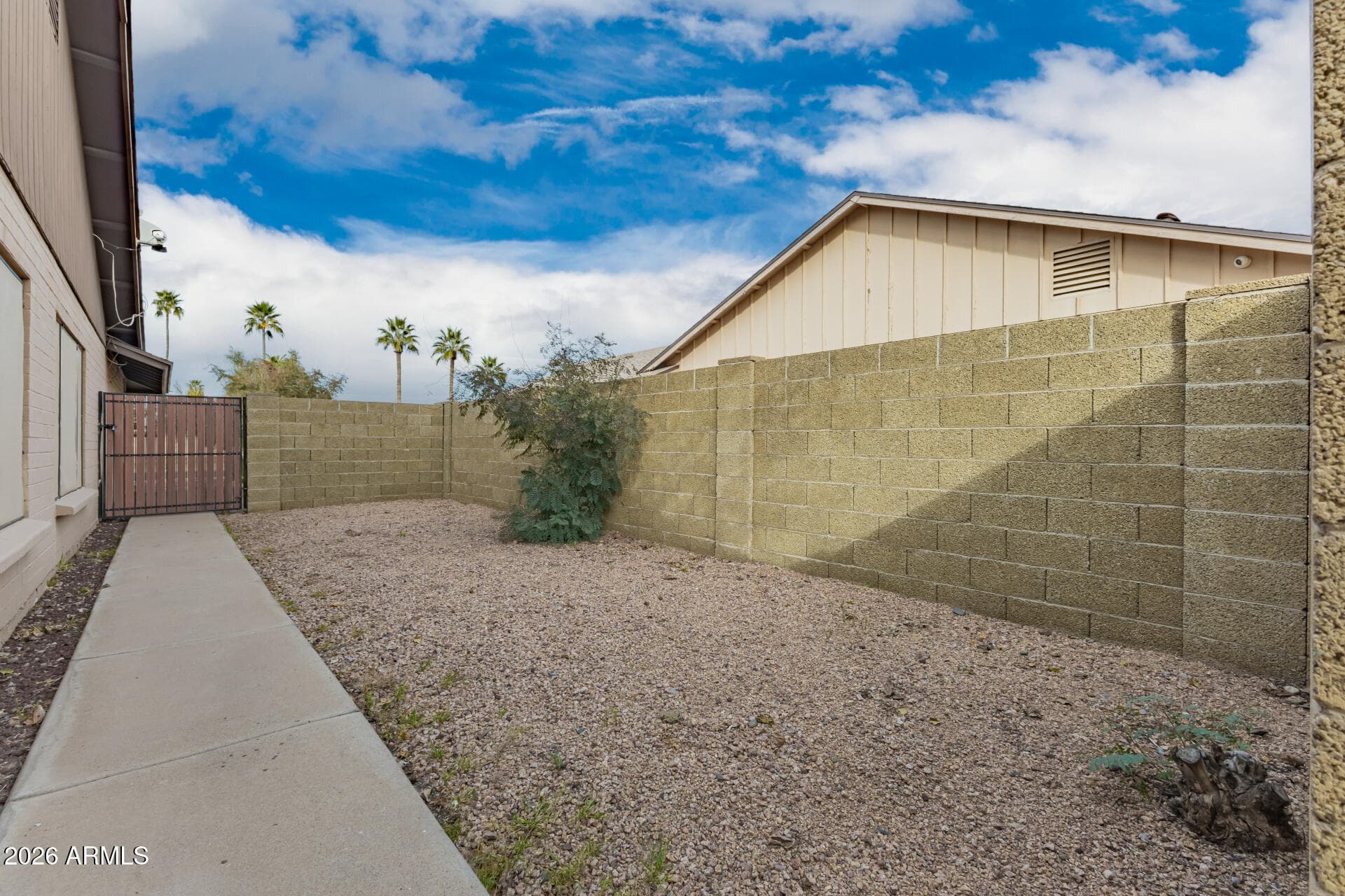 3215 W PARADISE Lane, Phoenix, AZ 85053 — photo 31 of 34