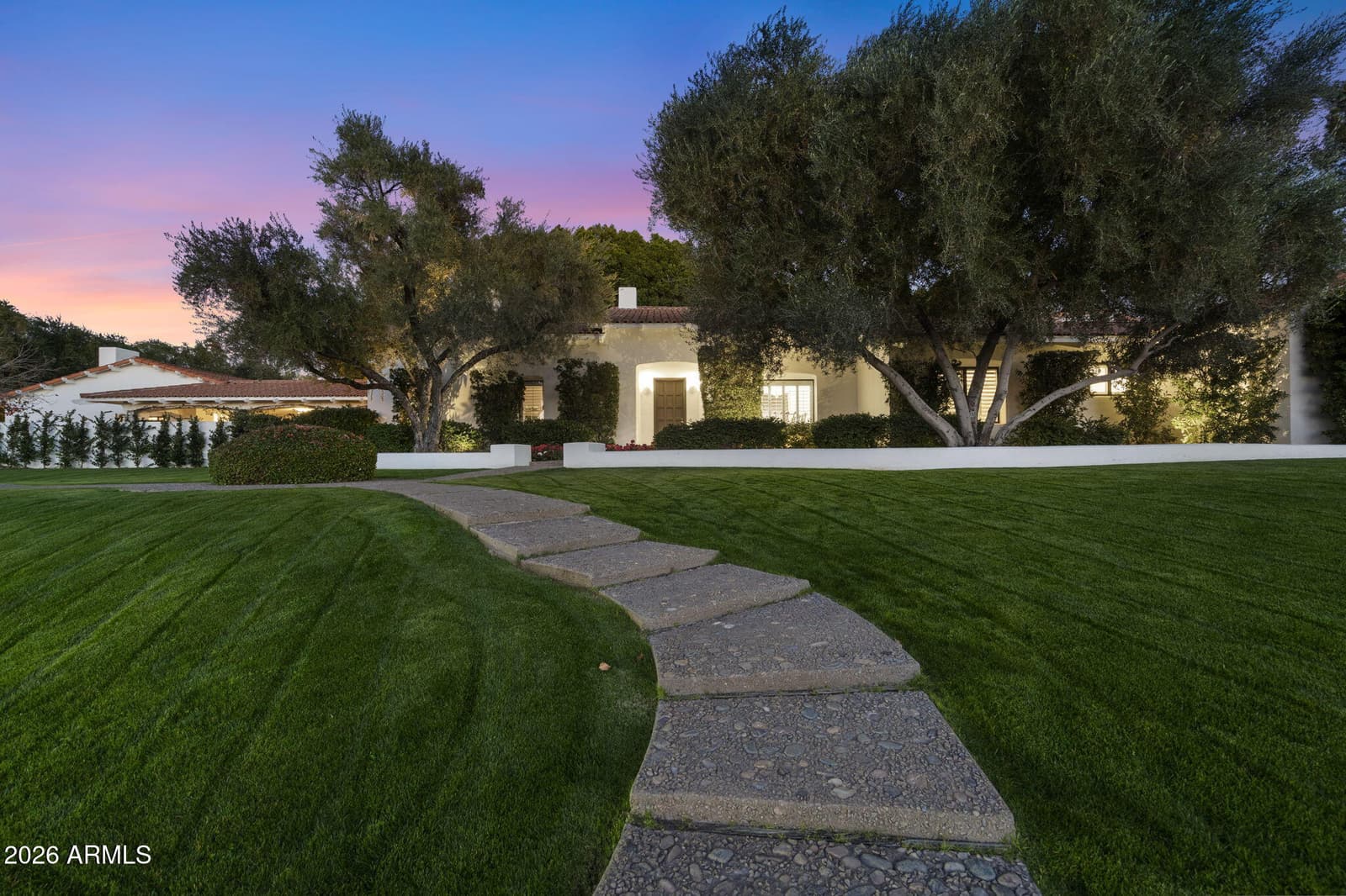 84 Biltmore Estates, Phoenix, AZ 85016 — photo 2 of 63
