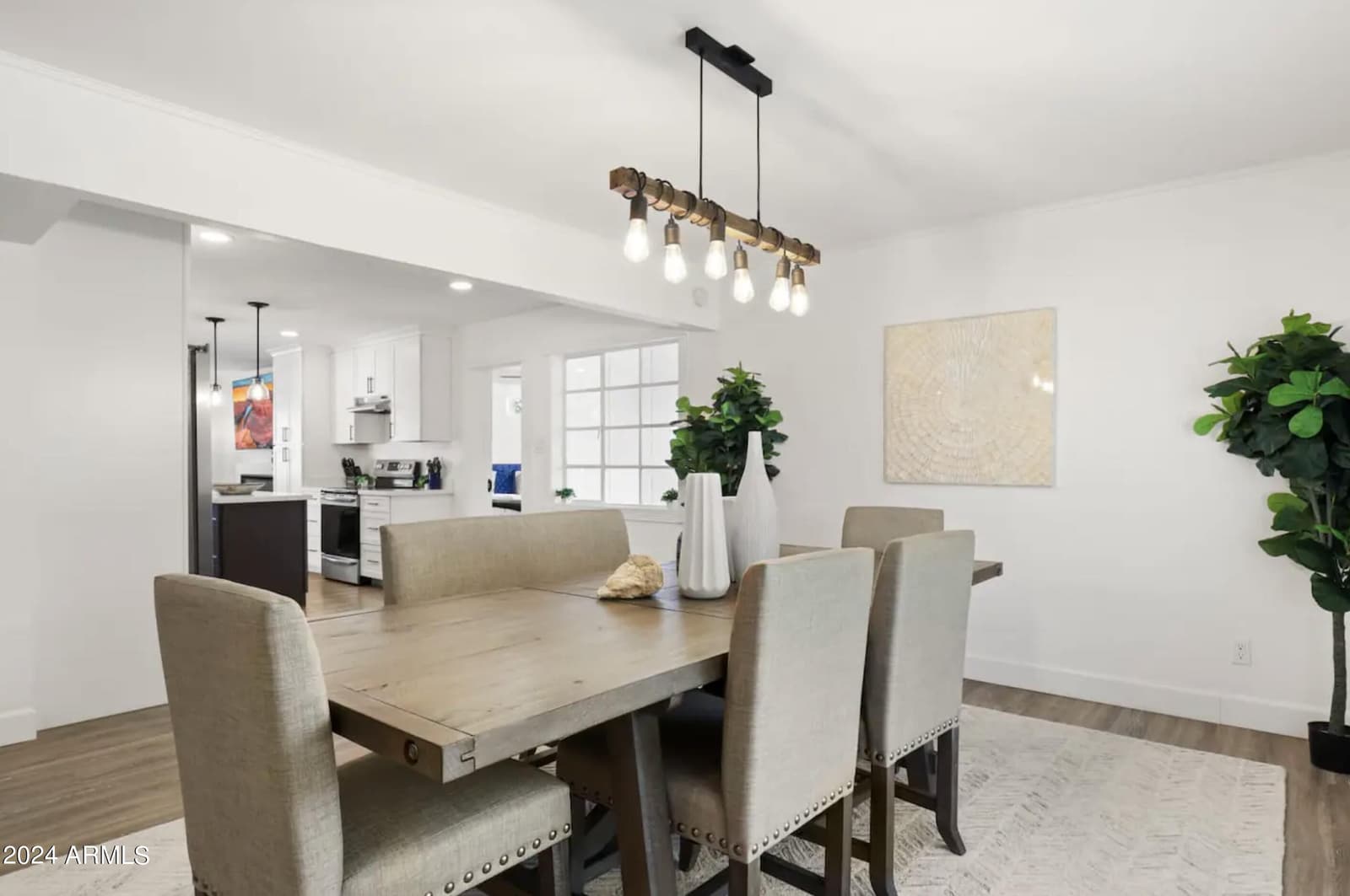 8619 E ROANOKE Avenue, Scottsdale, AZ 85257 — photo 11 of 28