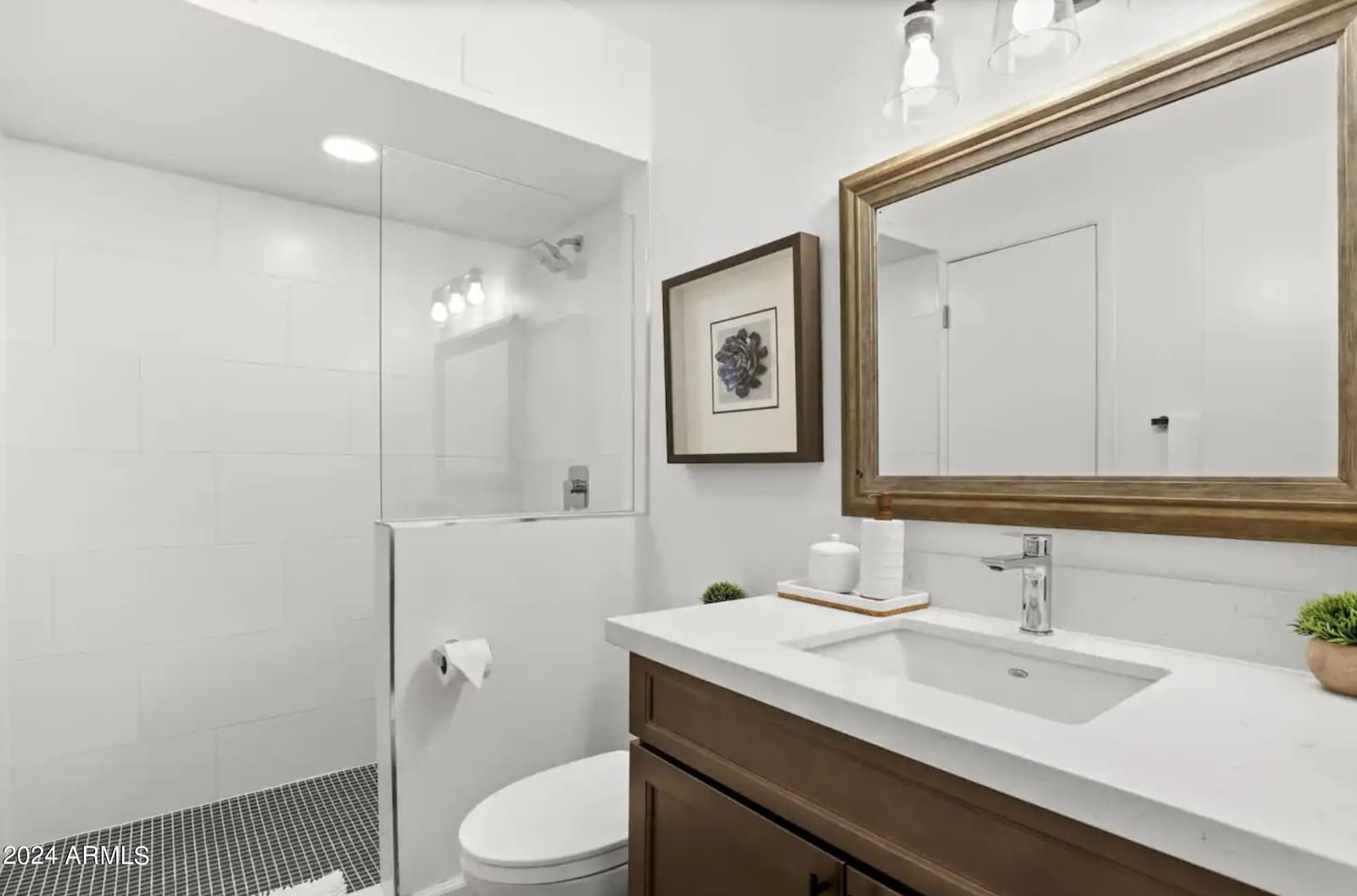 8619 E ROANOKE Avenue, Scottsdale, AZ 85257 — photo 15 of 28