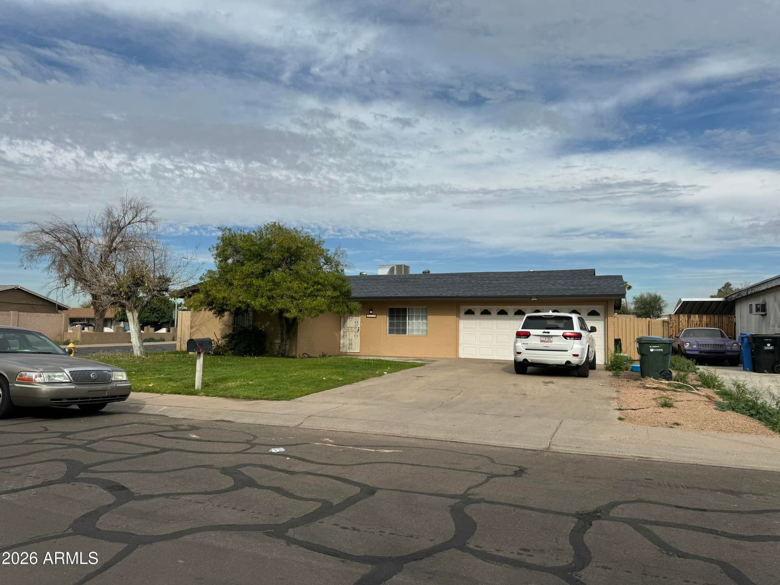 8214 W SELLS Drive, Phoenix, AZ 85033 — photo 1 of 38