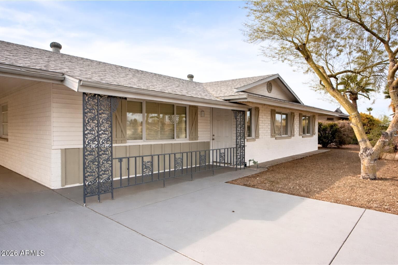 10509 W SNEAD Drive, Sun City, AZ 85351 — photo 7 of 33