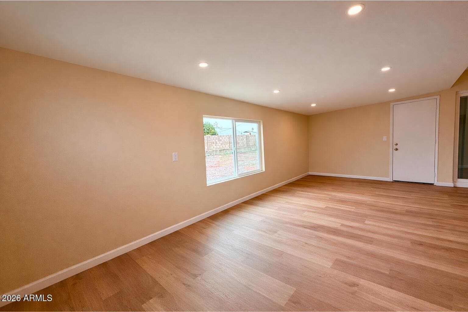 10509 W SNEAD Drive, Sun City, AZ 85351 — photo 14 of 33