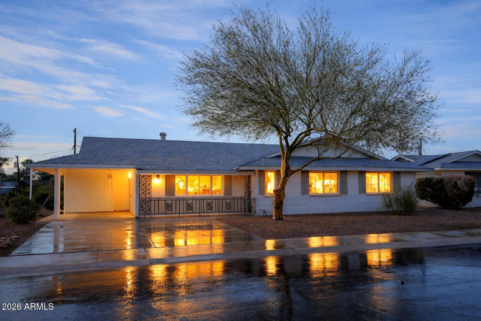 10509 W SNEAD Drive, Sun City, AZ 85351 — photo 1 of 33