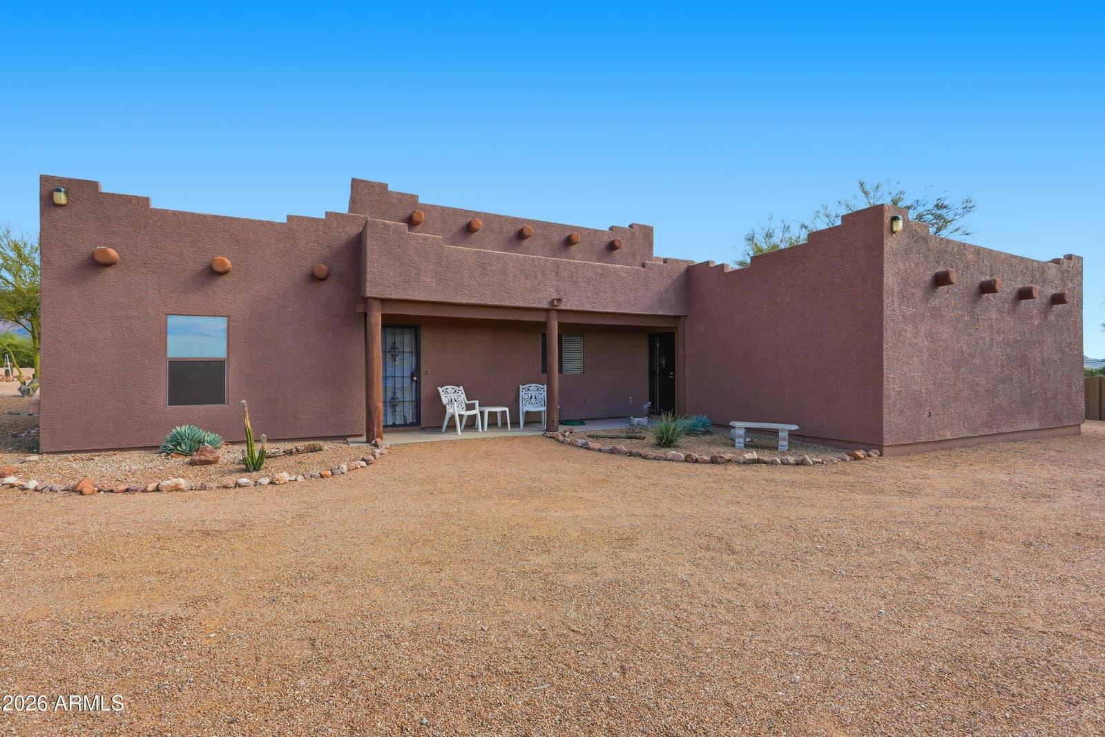 710 S MULESHOE Road, Apache Junction, AZ 85119 — photo 3 of 40